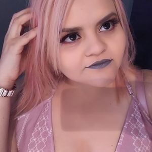 Meet your Posher, Daniela